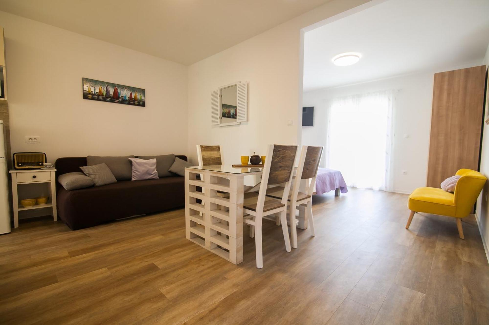 Sirius Apartments Bol Eksteriør bilde