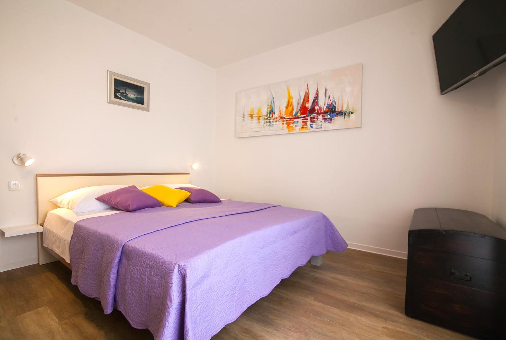 Sirius Apartments Bol Eksteriør bilde