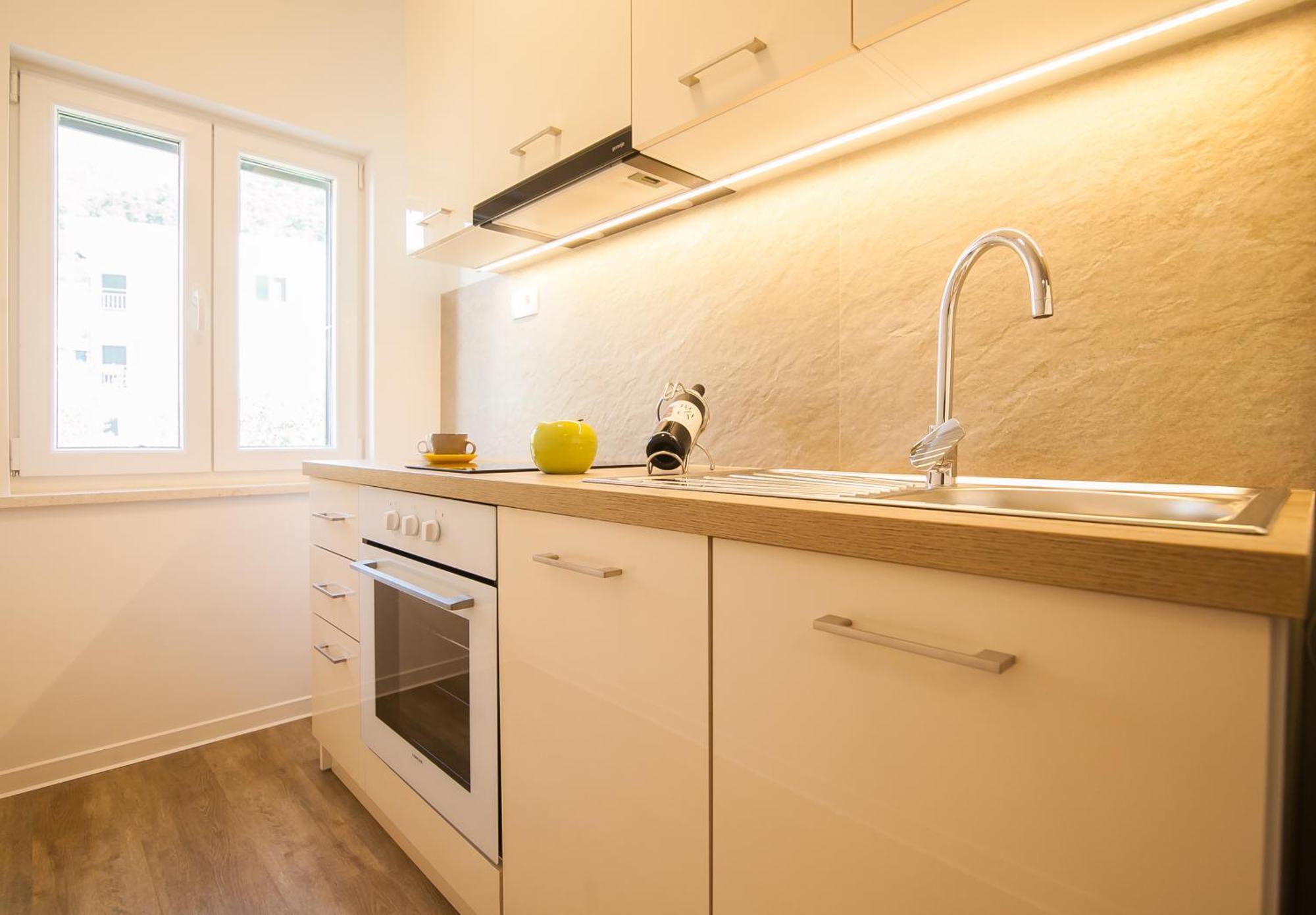 Sirius Apartments Bol Eksteriør bilde